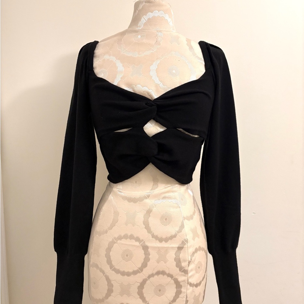 NWT Lush Black Twist-Front Crop Top Sweater